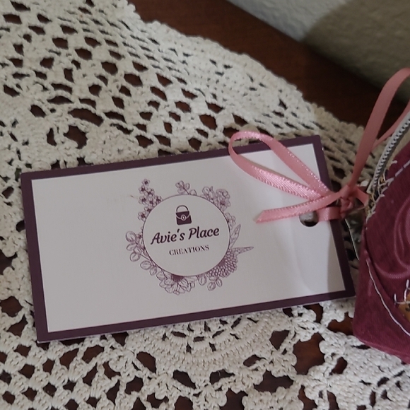 Handmade Avie's Place Quilted Patchwork Zippered Pouch Cosmetic Bag NWT - Picture 2 of 4